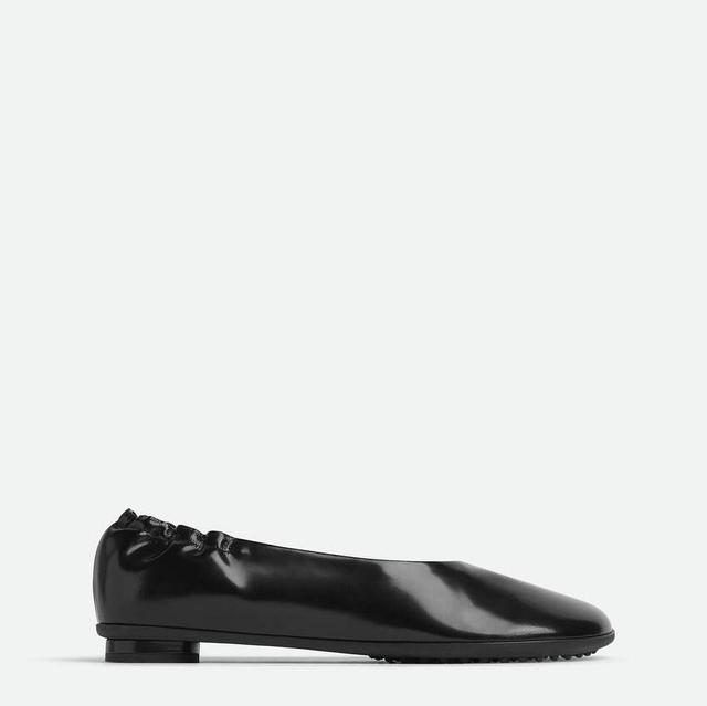 Atomic Ballerina Flat