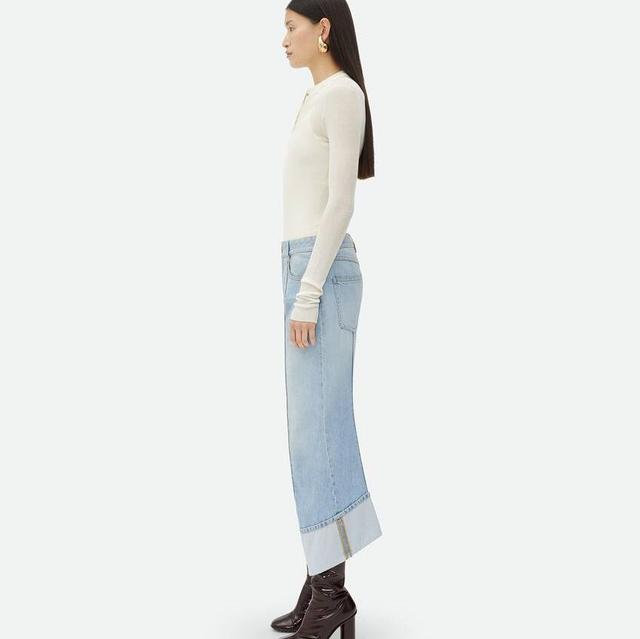 Curved Shape Light Bleached Denim