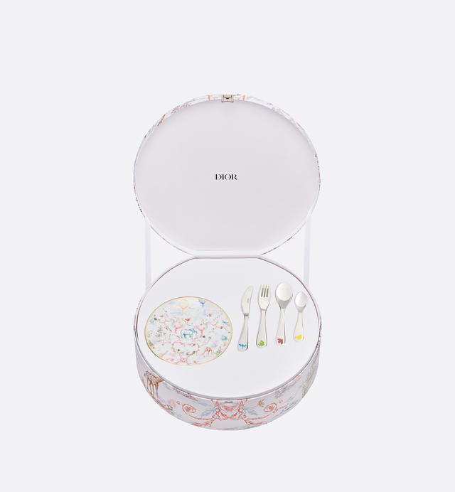 Plate Set and 4 Cutlery Items