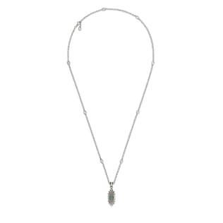 Interlocking G engraved flower necklace