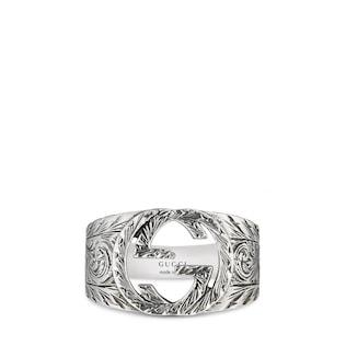 Interlocking G ring