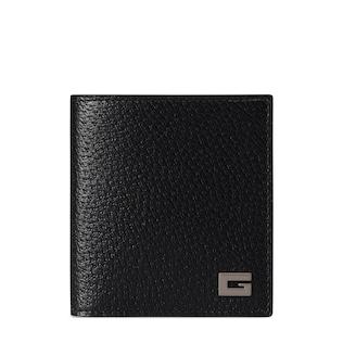 Wallet with G detail