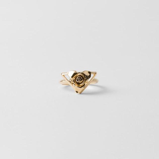 Metal ring