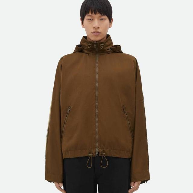 Contrasting Zipper Tech Nylon Jacket
