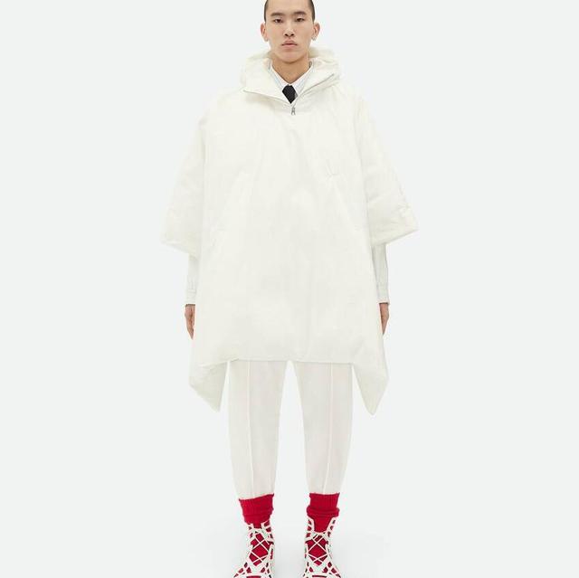 Frosted Poplin Padded Cape