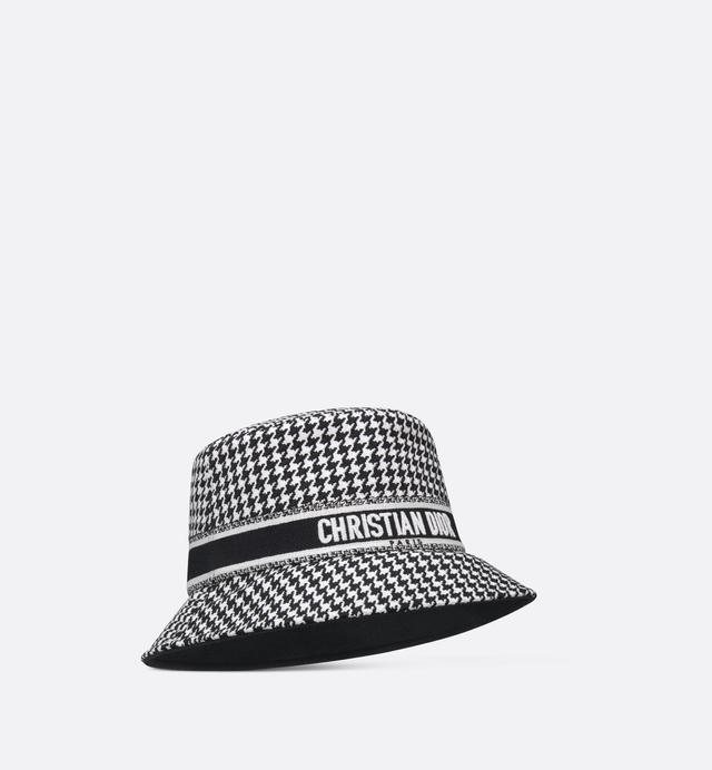 D-Bobby Houndstooth Small Brim Bucket Hat