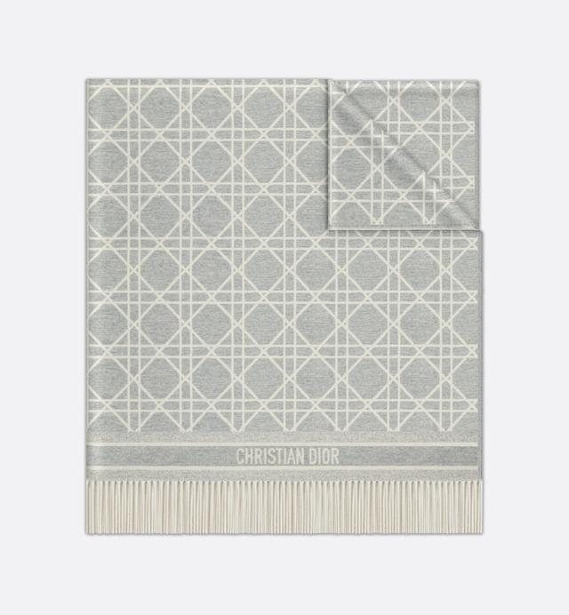 Macrocannage Blanket